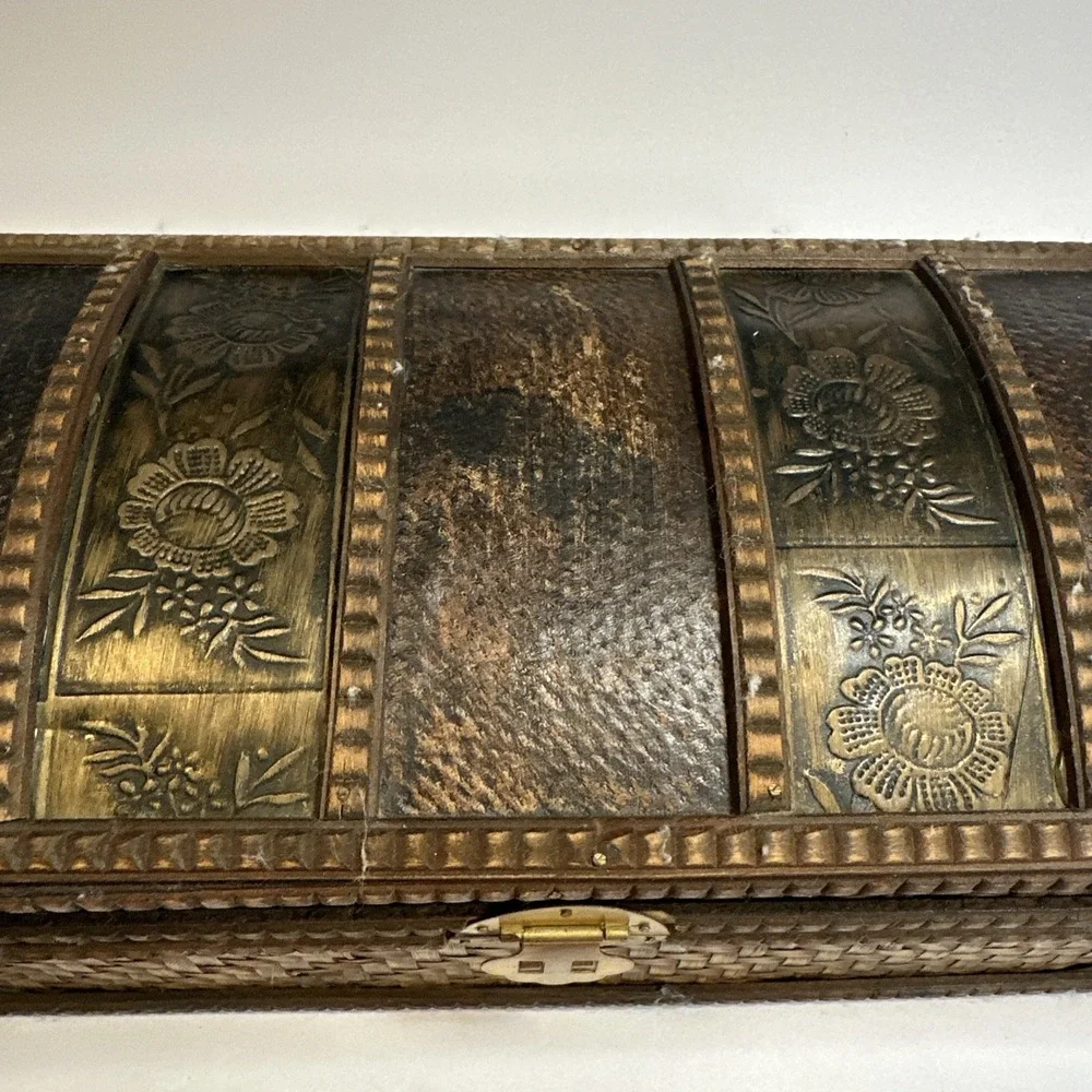 Woven Wooden Treasure Chest Storage Box w/ Metal Handle & Latch, Brown